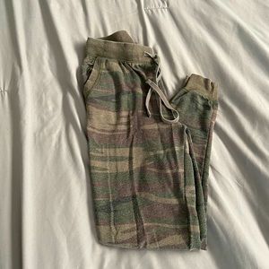Z Supply camo joggers